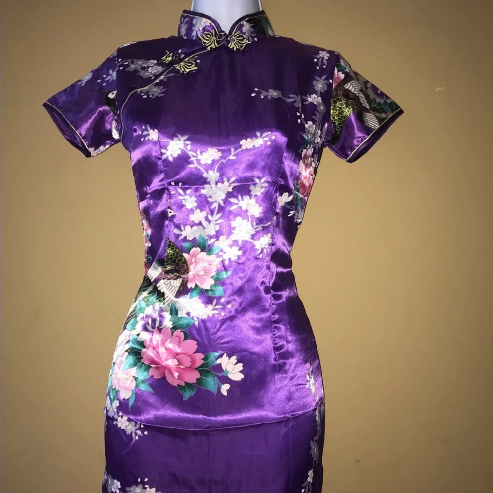 Chinese dress